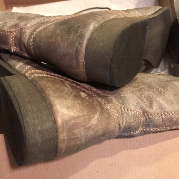 Steve Madden Troopa Stone Leather Boots 11 - Picture 9 of 11